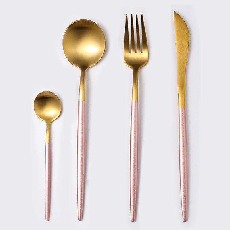 Stainless steel cutlery spoon set with mirror polish finish.
