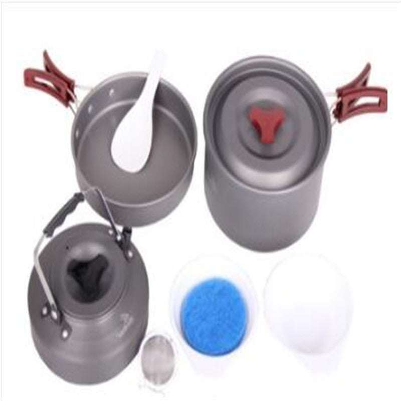 Picnic cookware set with pots and pan in hard alumina.