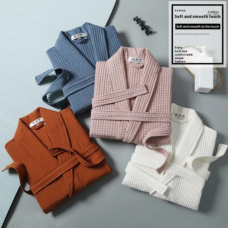 Pure cotton bathrobes in waffle texture, available in dark coffee, blue, pink, and white, ideal for couples. Perfect for leisure and comfort.