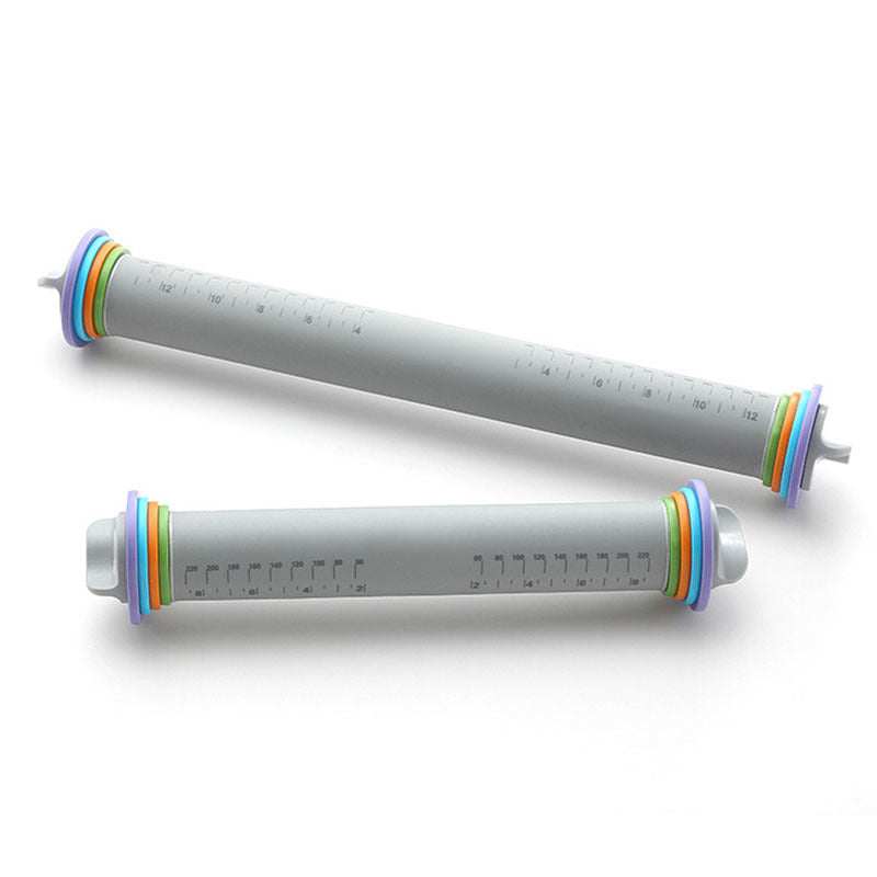 Adjustable Thickness Rolling Pin with silicone rings for precise dough preparation.