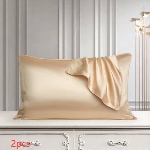 Luxurious mulberry silk pillowcase in palace style, smooth and elegant.